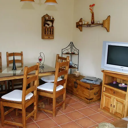 莫妮卡度假屋 Narrillos de San Leonardo
