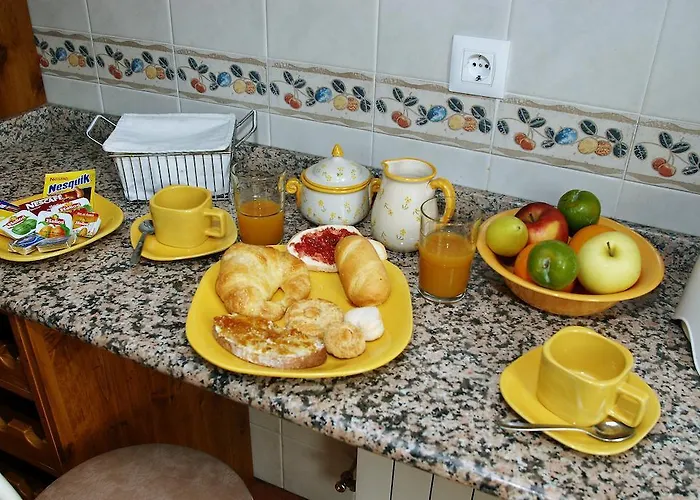 Дом отдыха Casa Monica Наррильос-де-Сан-Леонардо